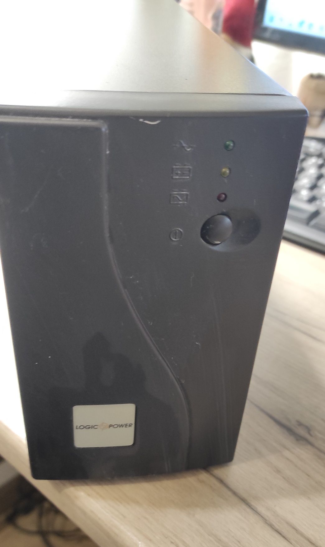 Продам ББЖ Logic Power 650VA