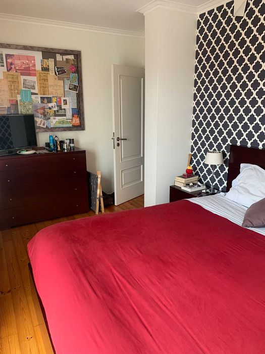 Moradia T2 com Vista Panorâmica e Estacionamento Privado – Coimbra