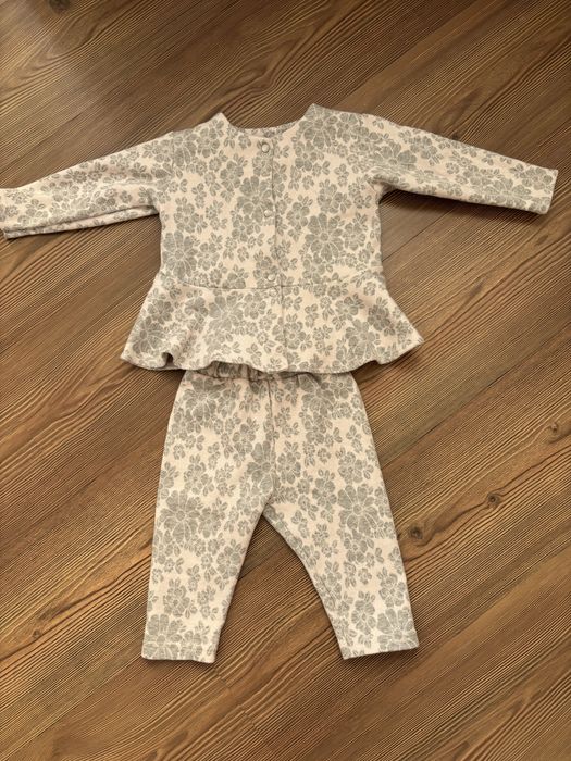 Костюм для дівчинки 74 р