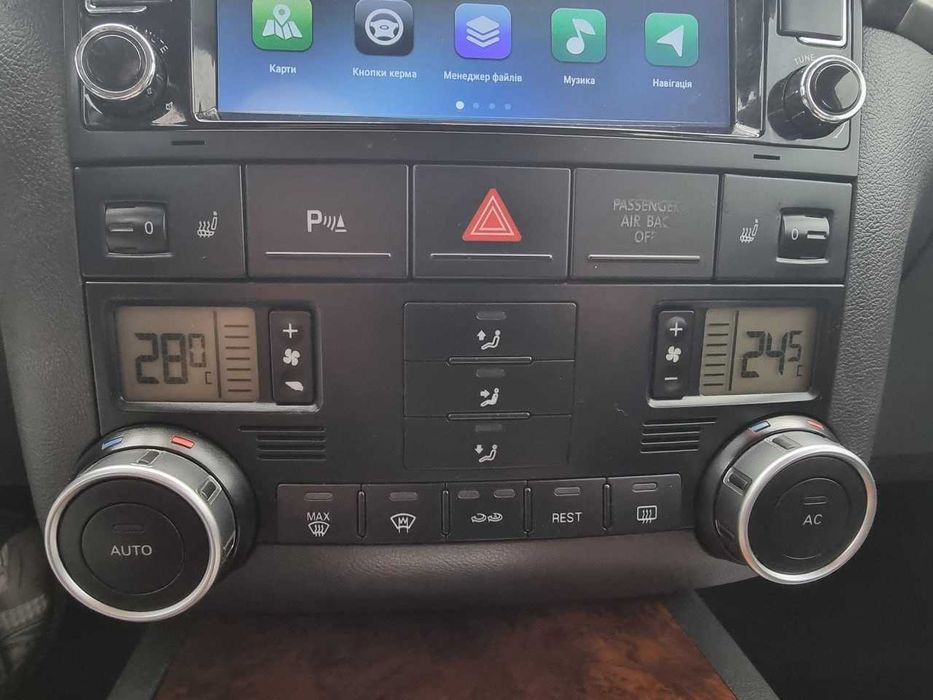 Продам  Volkswagen Touareg 2009. Можна в розстрочку, під викуп.