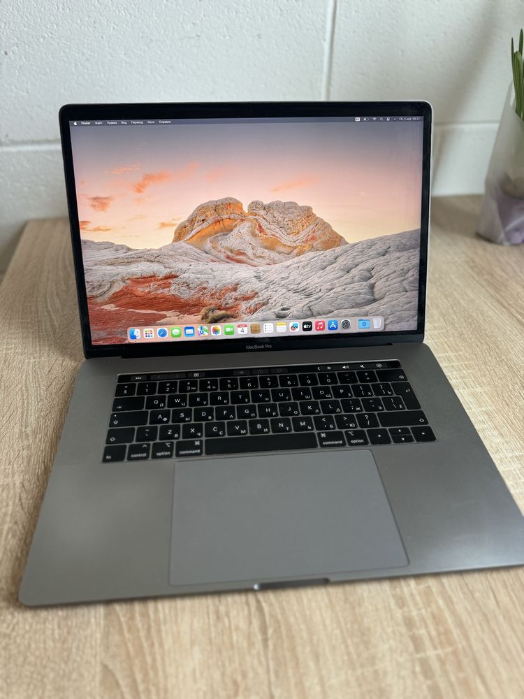 MacBook Pro 15, 256 Gb, 2019