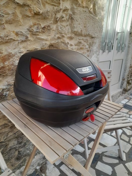 Top case Givi mais base Givi