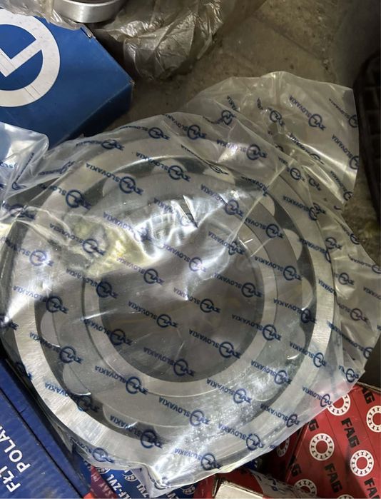 Łożyska do przekladni maszyn urzadzen technicznych