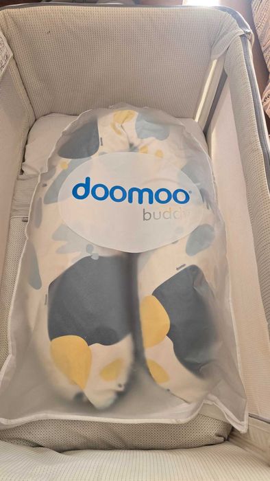 Almofada de Amamentação Doomoo Buddy