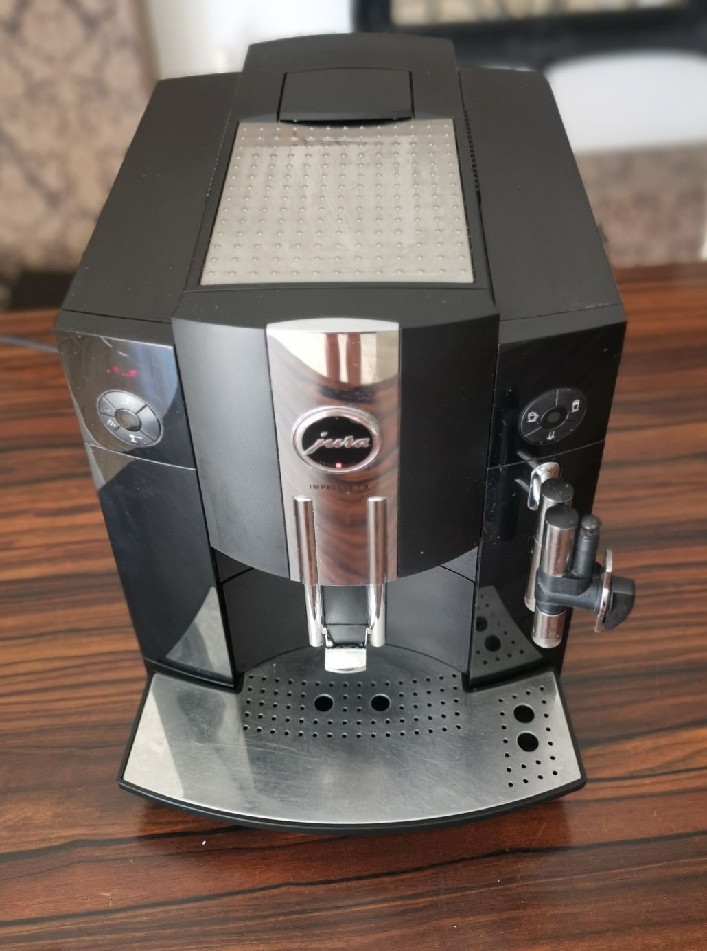 Ekspres Jura impressa C9