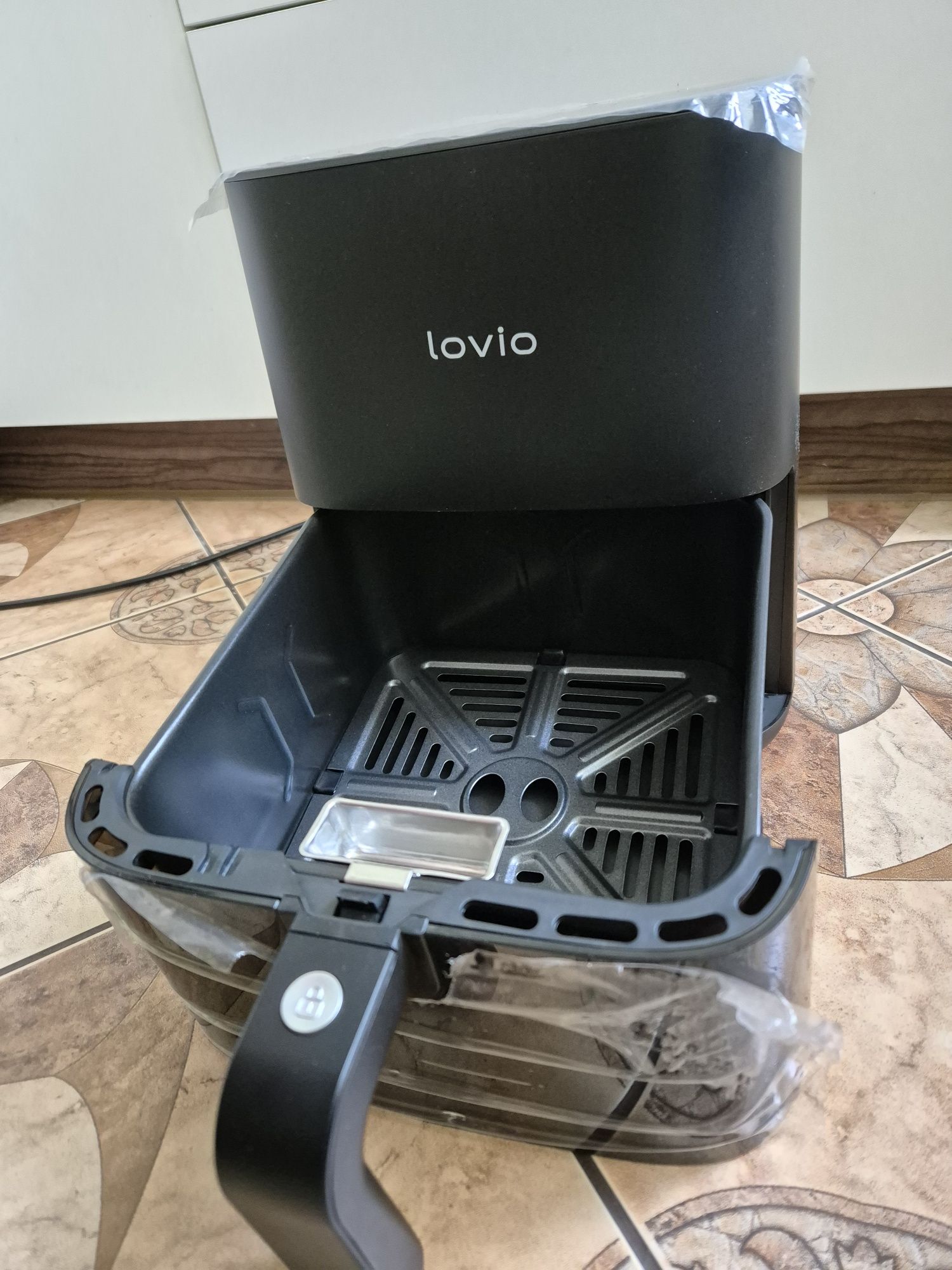 Air Fryer Frytkownica beztłuszczowa LOVIO HOME PureFry LVAF001BK
