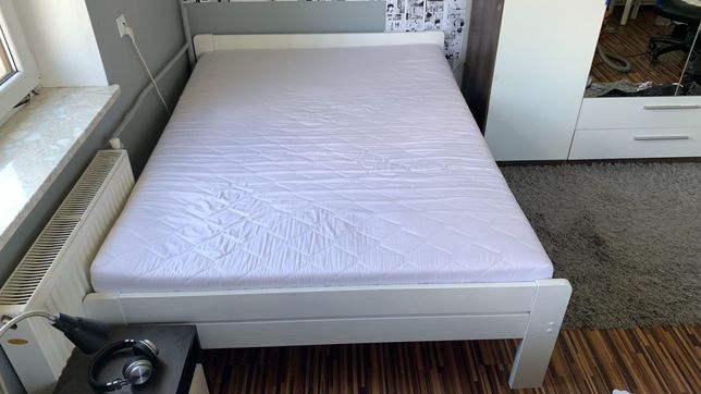 Łóżko białe 200 x 140 cm+ materac