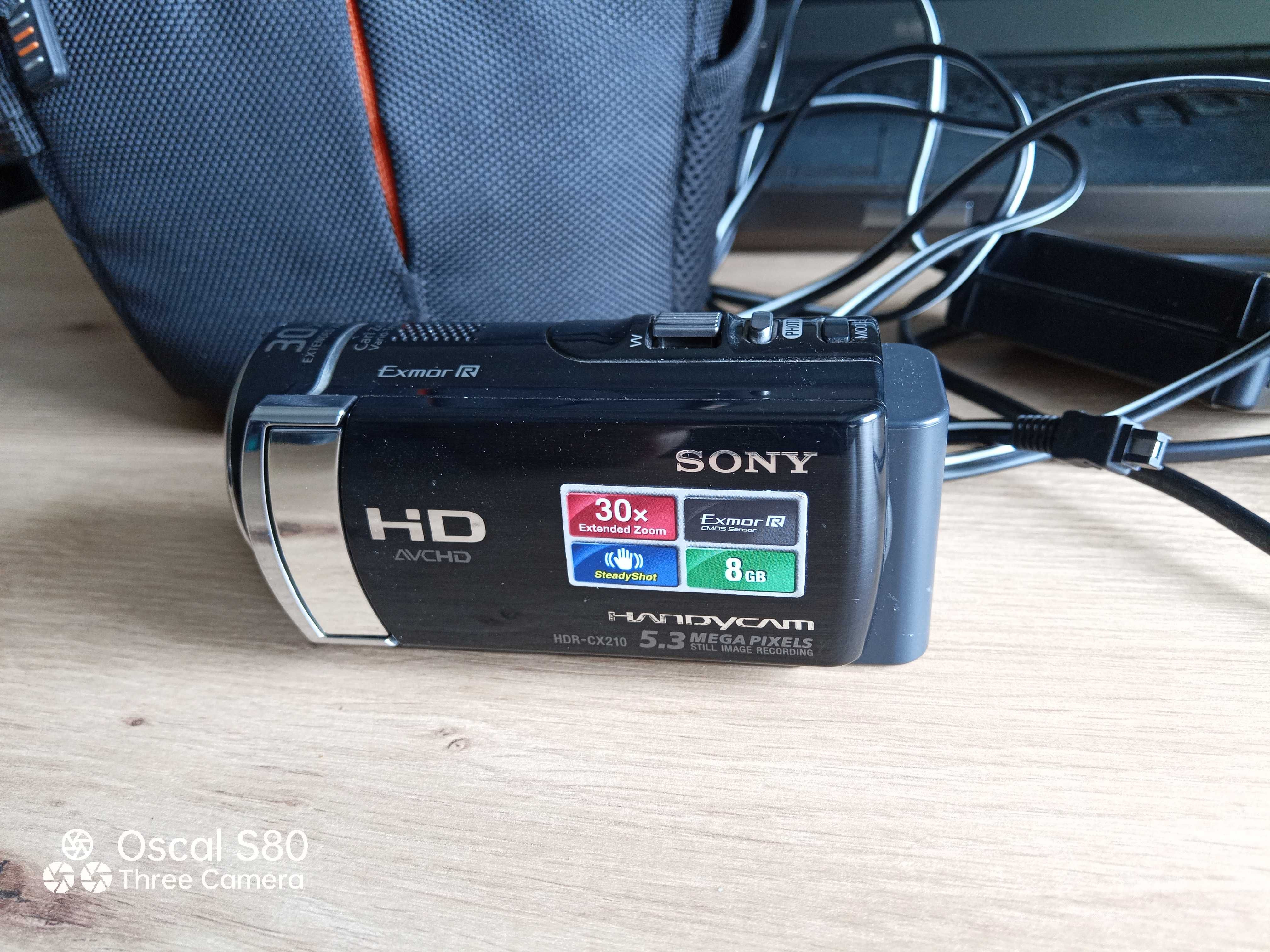 Відеокамера Sony HDR CX210