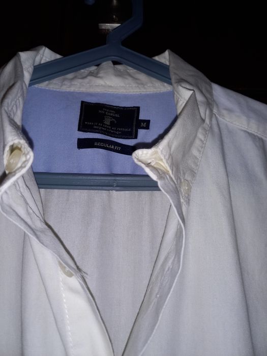 Camisas em algodão
