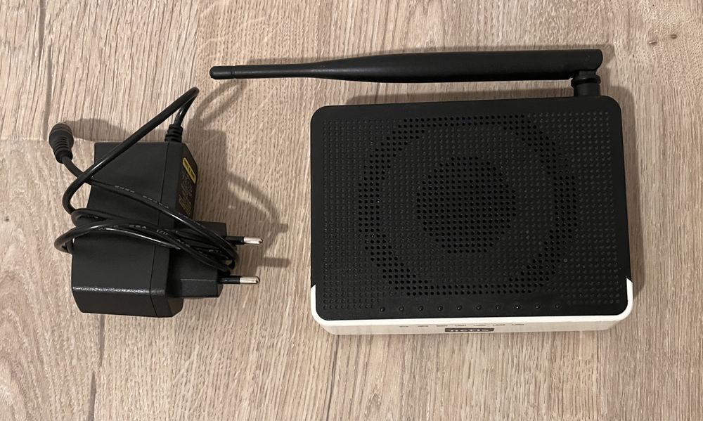 Router Netis WF2411