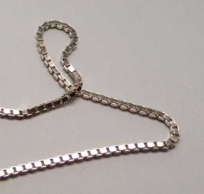 Długi srebrny łańcuszek kostka 81 cm. 1,8 mm. FBM
