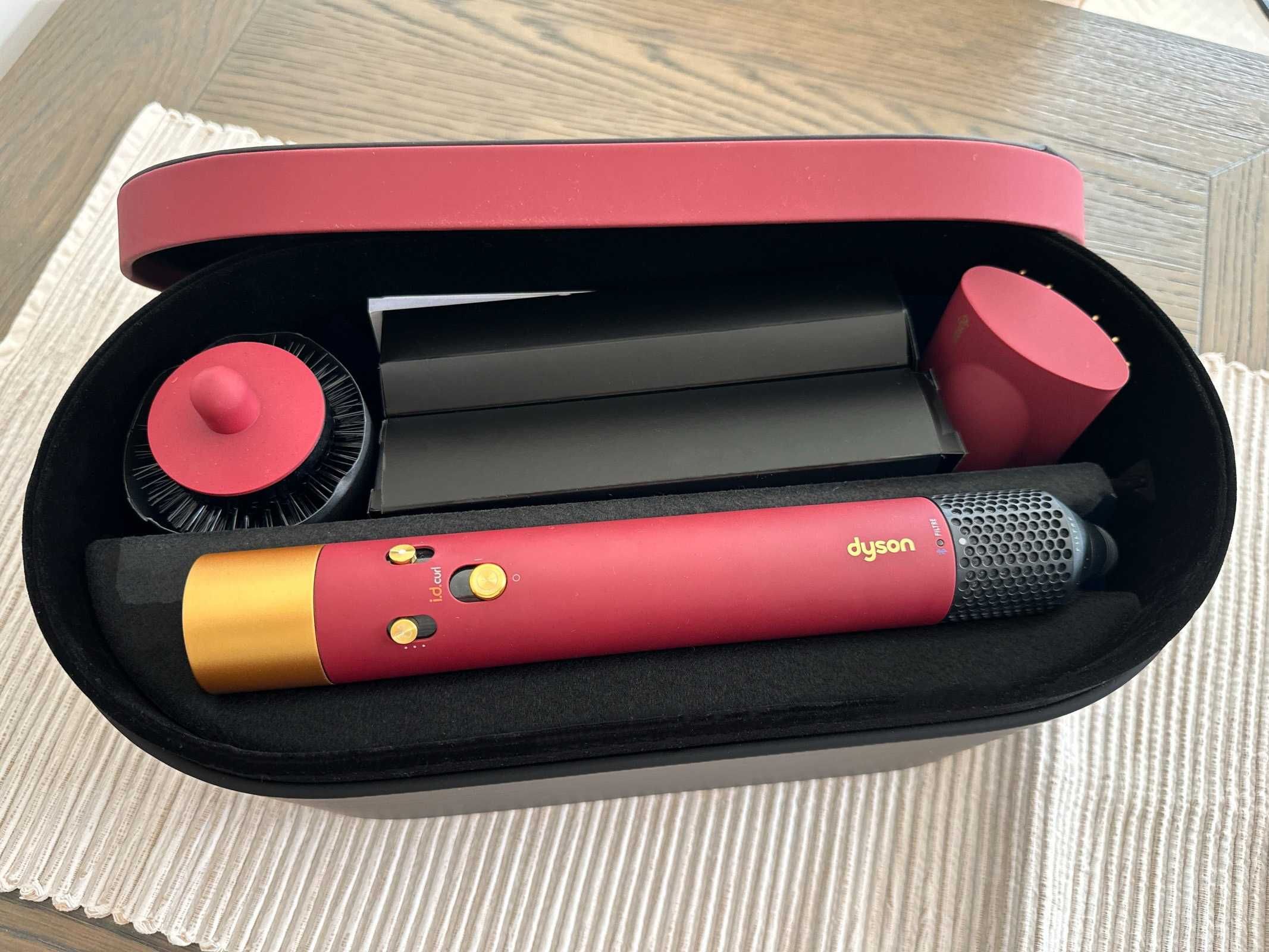 Дайсон стайлер Dyson Airwrap i.d. HS08 Straight & Wavy Red Velvet/Gold