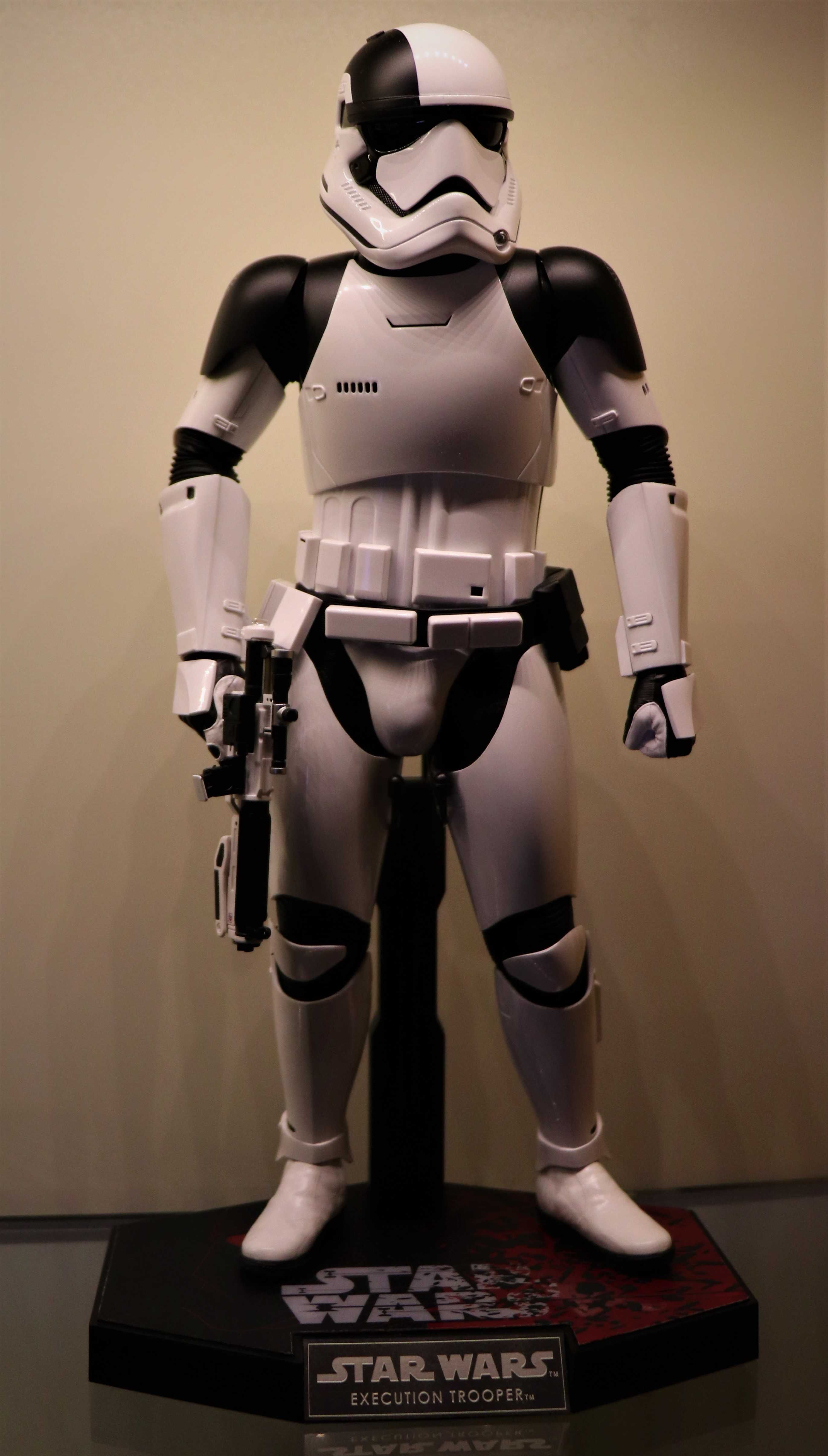 HotToys Stormtrooper Executioner