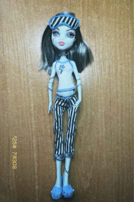 Кукла Monster High Frankie Stein Dead Tired, оригинал.