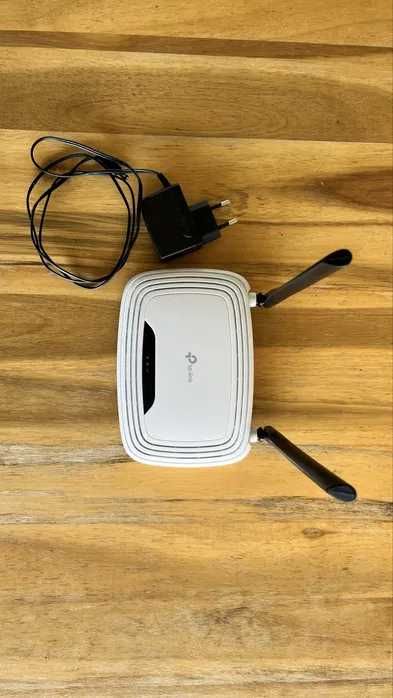TP-Link wireless router 300Mbps