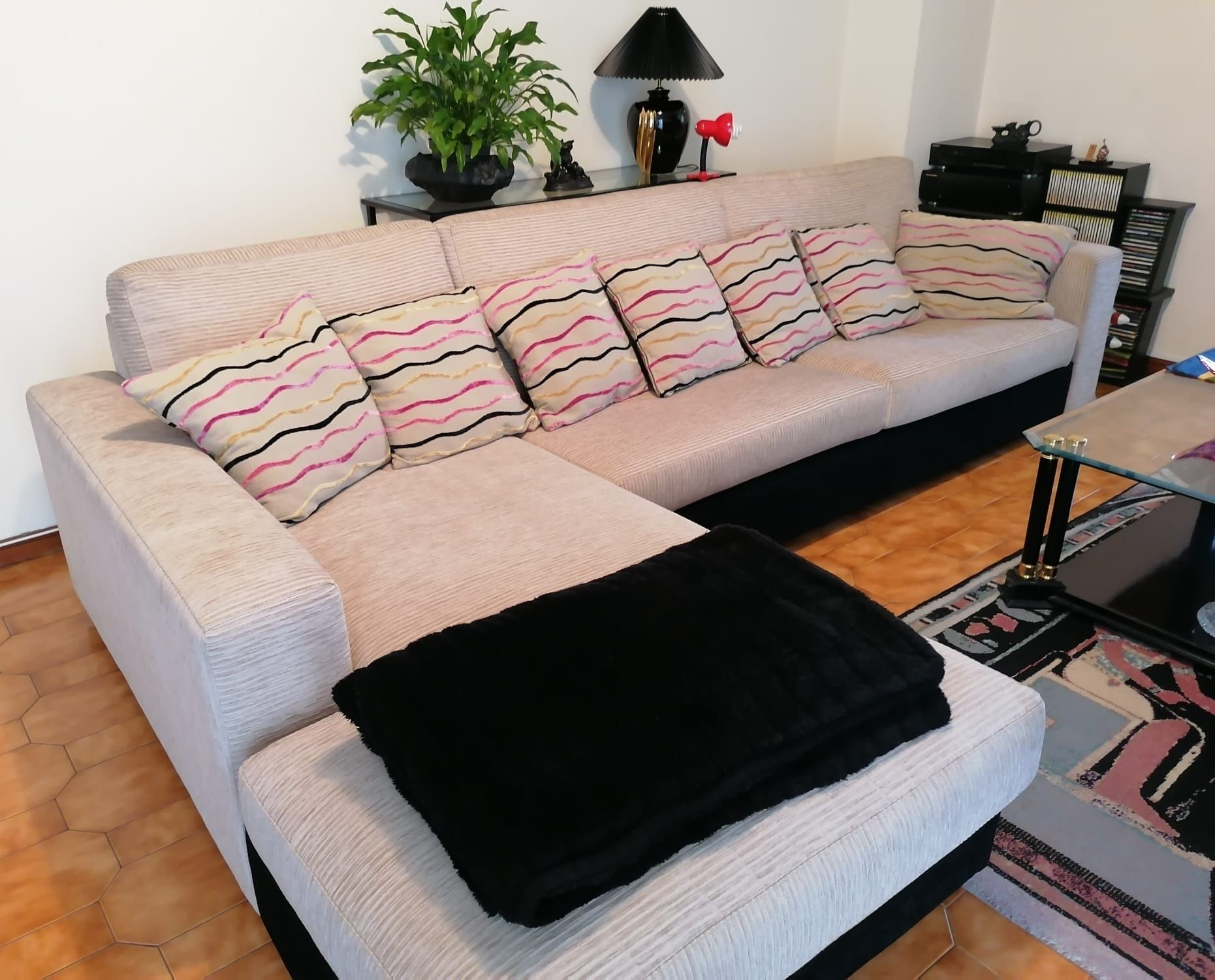 Sofa de sala e puff