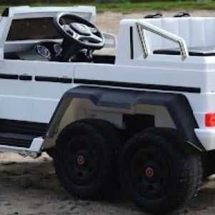 Mercedes G63 6x6 do 110 kg MP4 z Miejscem siedzącym dla osoby dorosłej