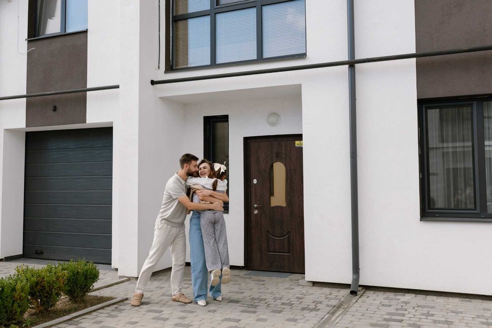 Таунхаус із Повністю приватним ДВОРОМ!