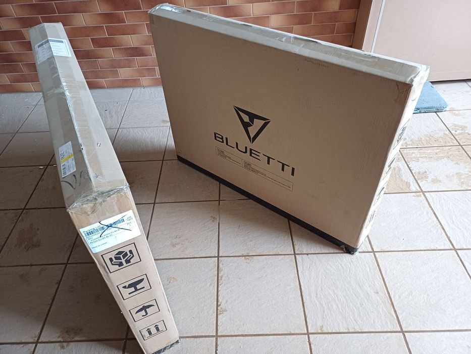 Зарядний пристрій на сонячній батареї BLUETTI PV350 Solar Panel