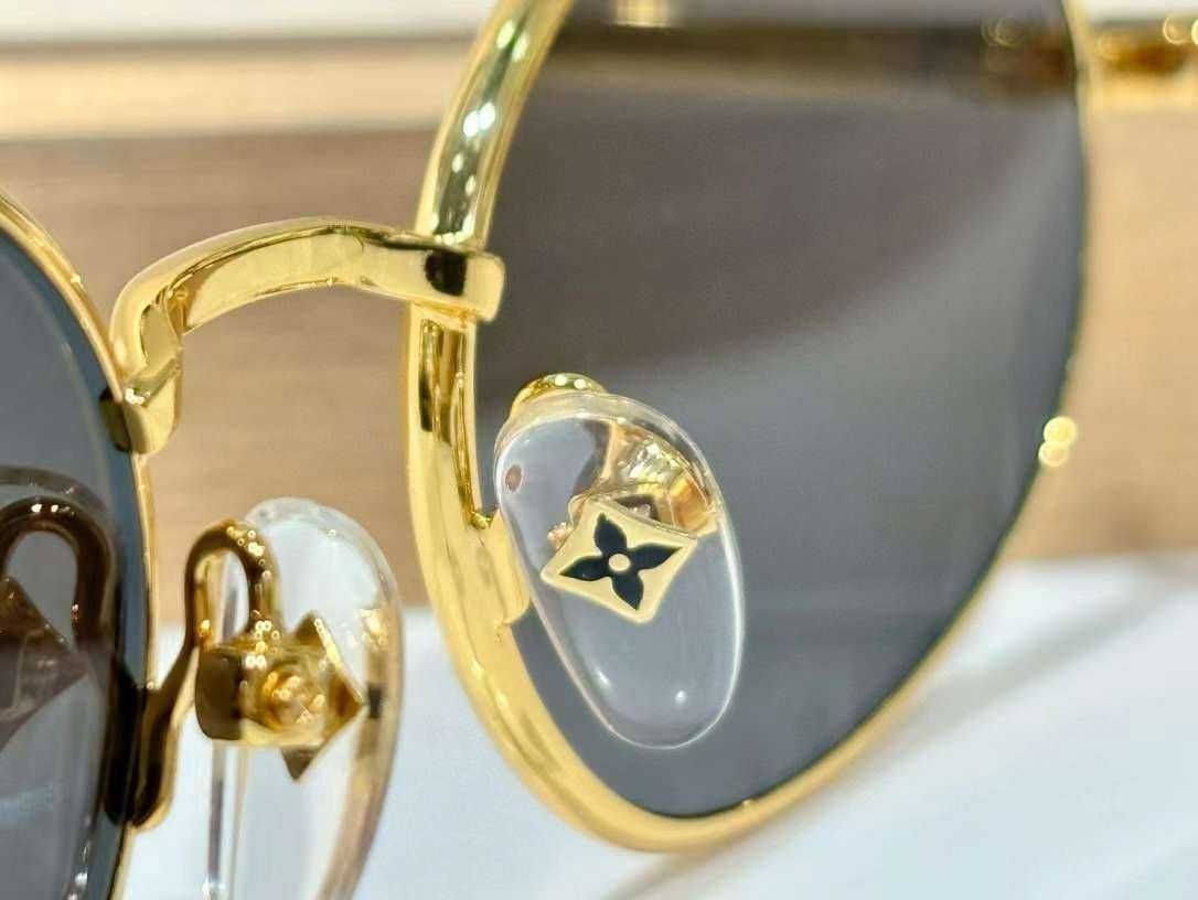 Okulary słoneczne Louis Vuitton  240426