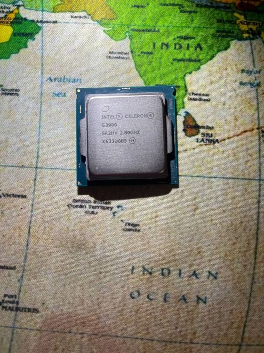 Процесор Celeron G3900