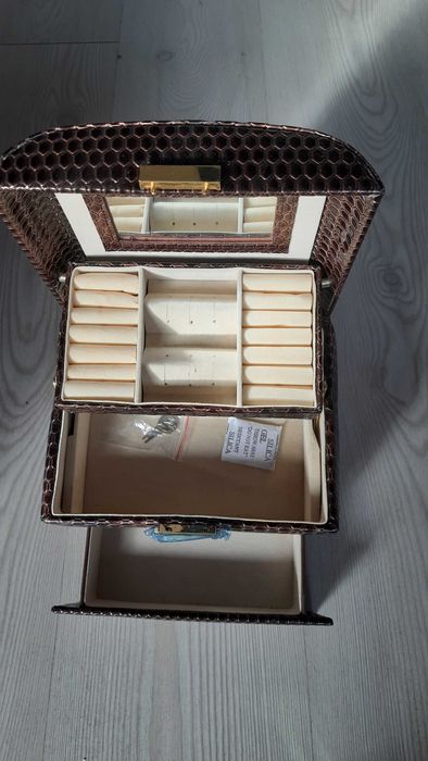 Органайзер Кейс Скринька Бокс для прикрас 21×15×15 см