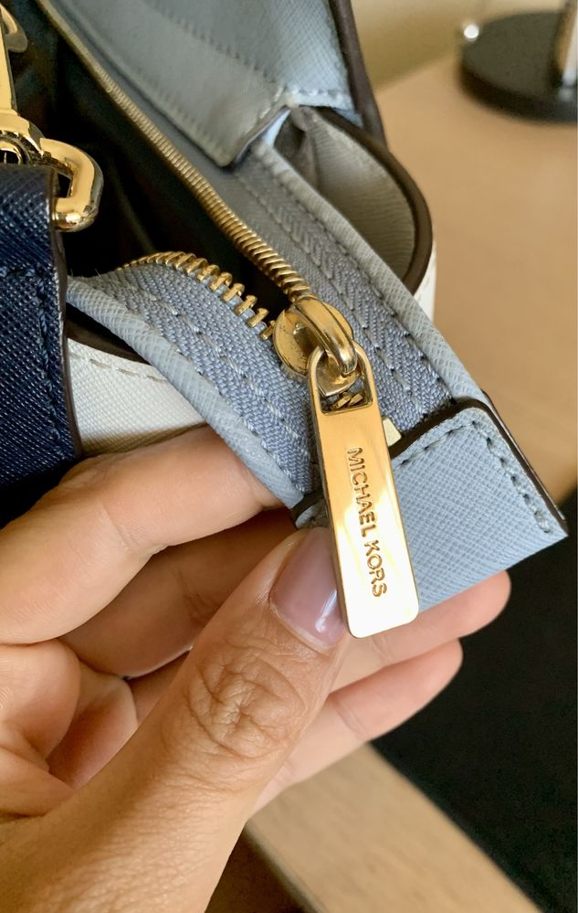 Mala Michael Kors