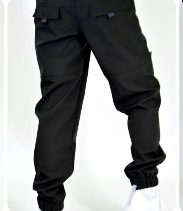 Круті теплі водовідштовхувальні джогери на флісі softshell