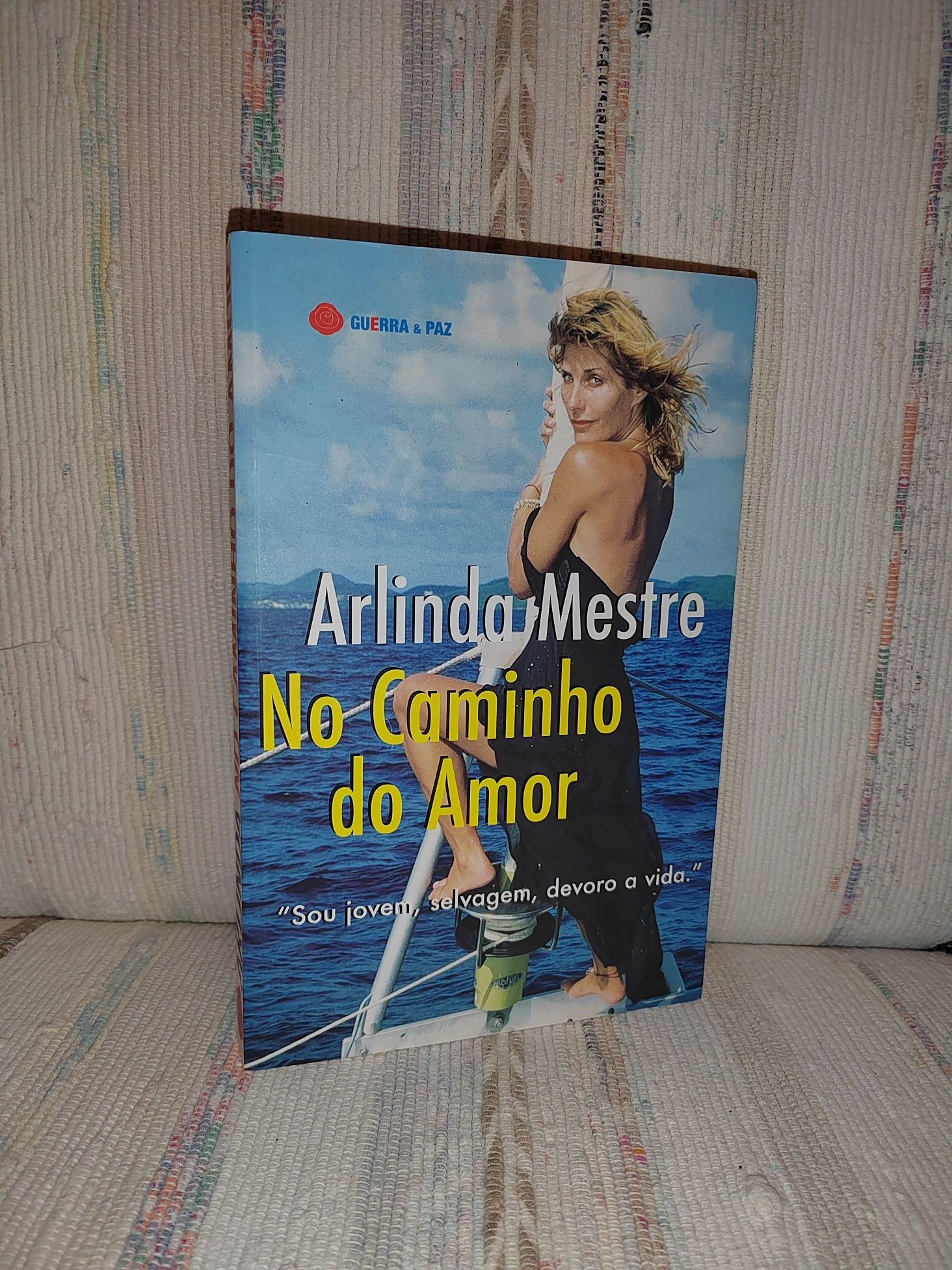 No caminho do amor | Arlinda Mestre (Portes grátis)