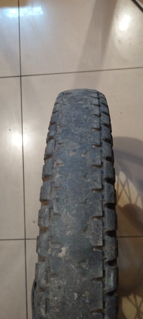 Продам колесо на мт