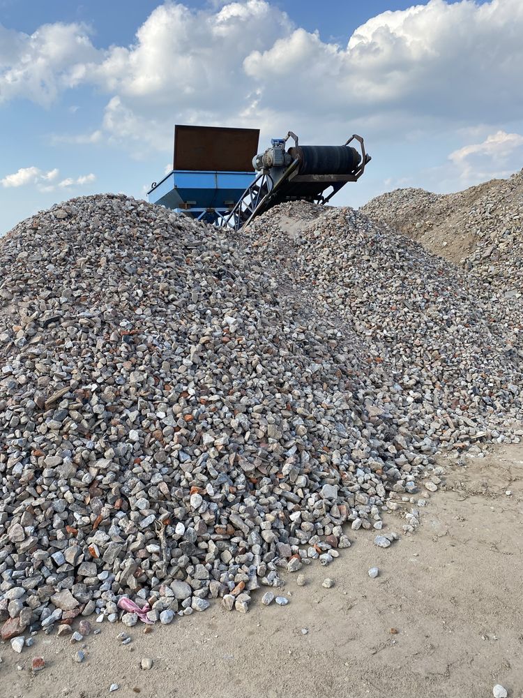 Kamień plukany 2-8, 8-16, 16-32, piasek, żwir, tłuczeń. Transport