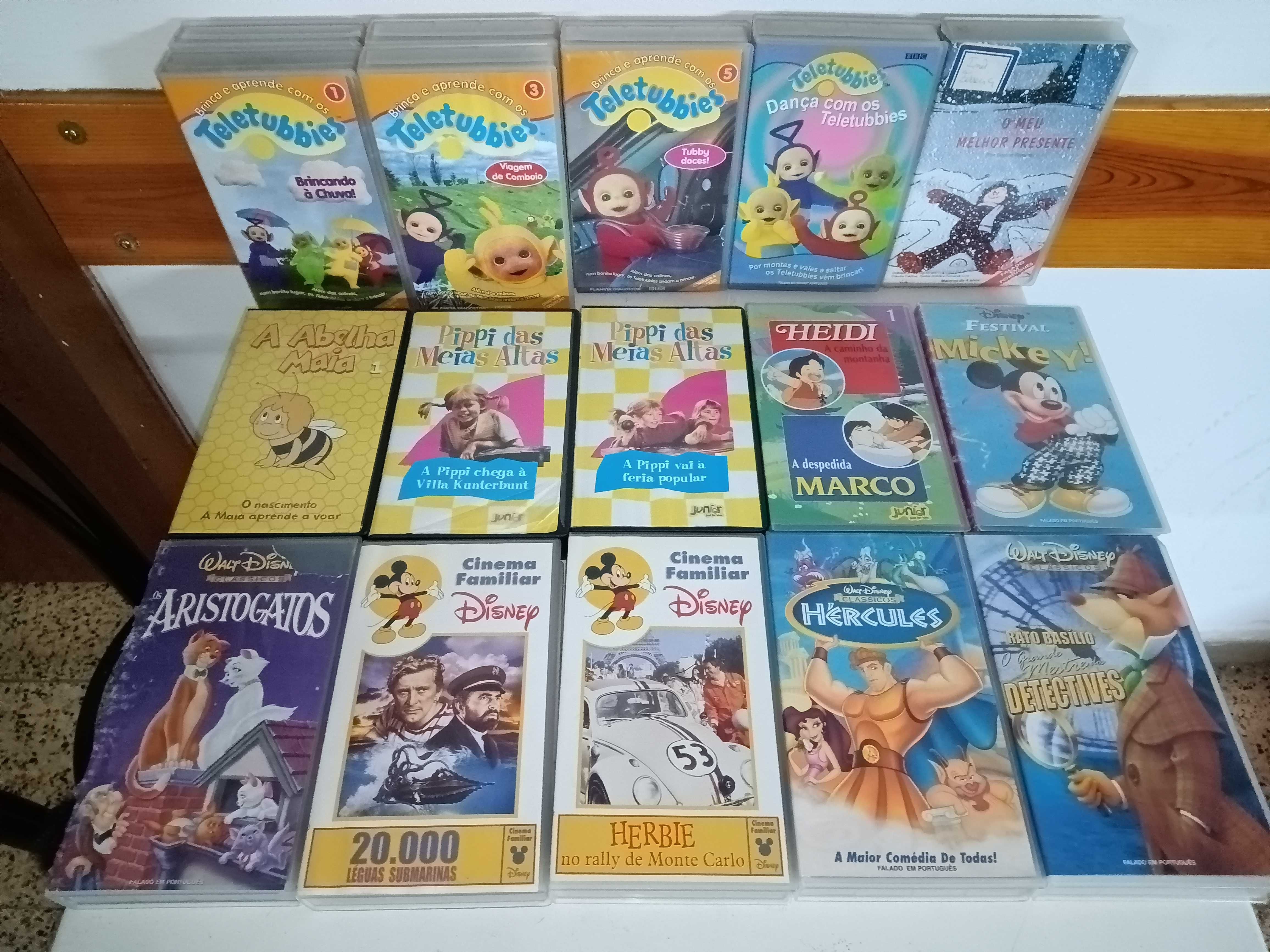 Videos em formato VHS para crianças