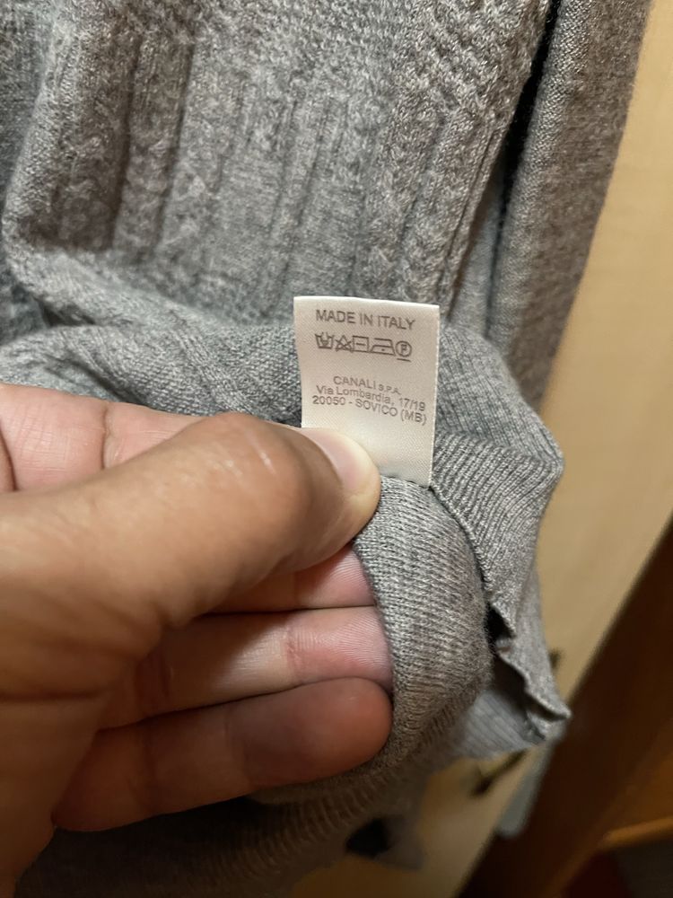 Шерстяний світер Canali / Made in Italy