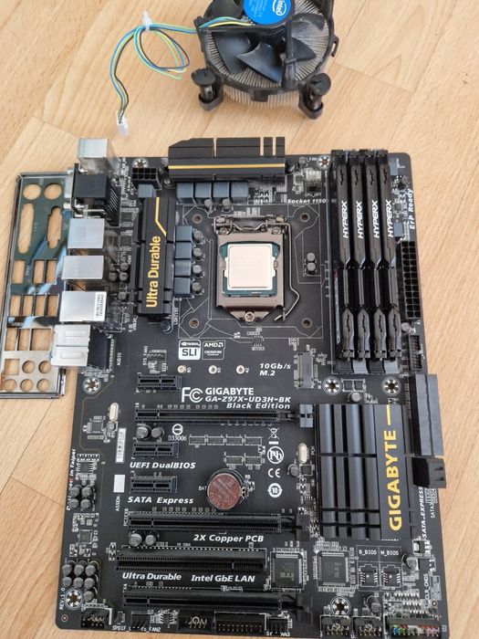 GIGABYTE GA-Z97X-UD3H-BK BLACK EDITION Топова материнка s1150