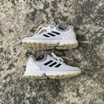 Продпю Білі кросівки Adidas