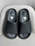 YeezyBoostSlide*Adidas OnyxUnisexTrampki r.42