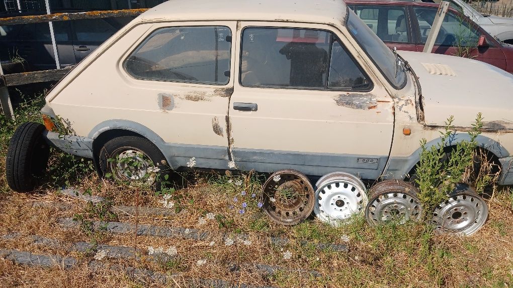Fiat 127  900 c..