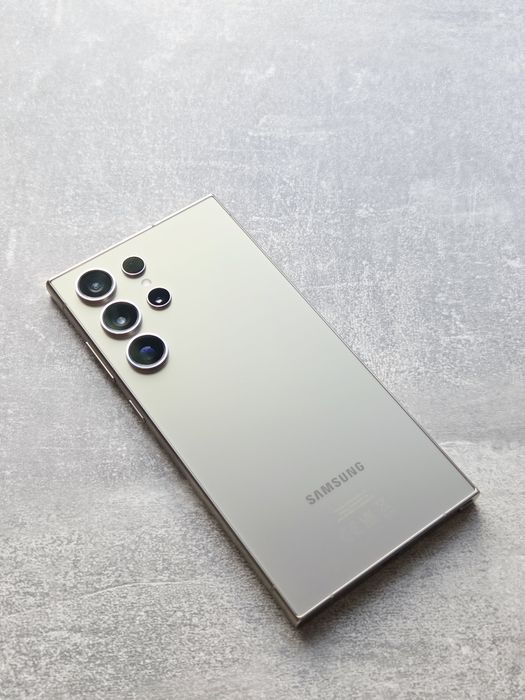 Samsung Galaxy S24 ULTRA 12/256Gb Titanium Gray. 2 фізичні сім та eSIM