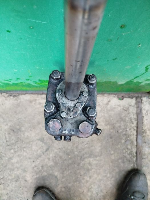 Гидроцидиндр навески ЦС-75