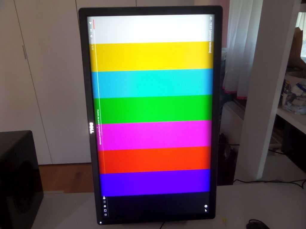 Monitor Dell P2714Hc 27 1920 x 1080 IPS Pivot
