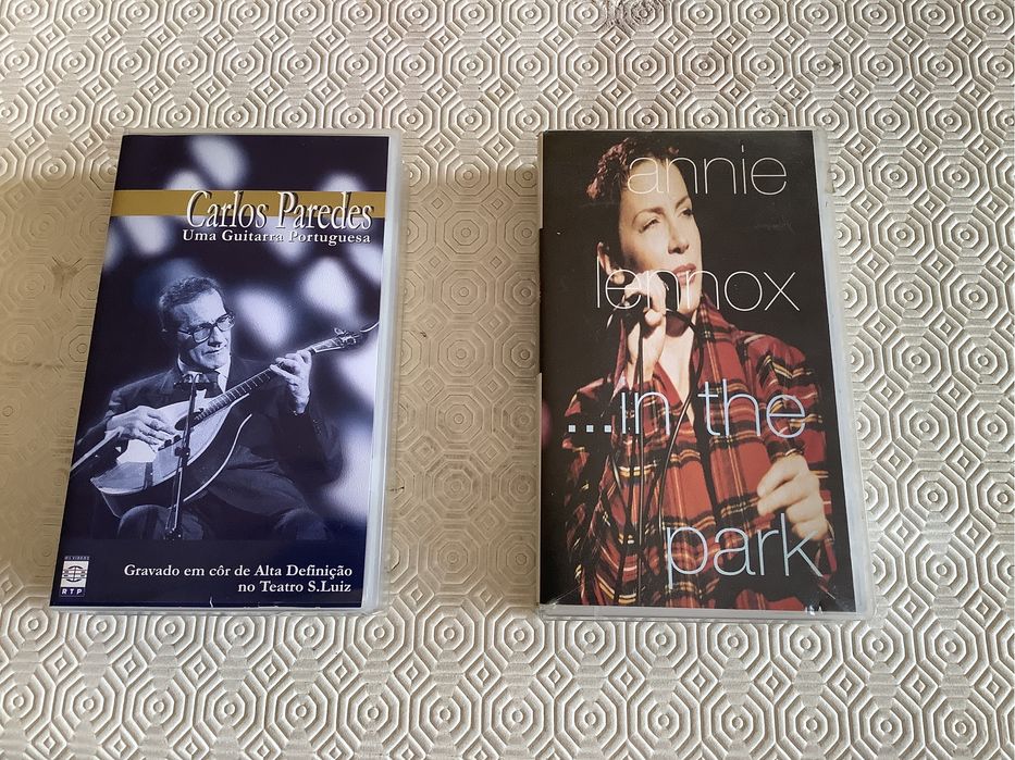 Cassetes VHS - concertos rock e clássicos; natureza e animação