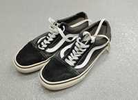 Vans Old School T.39