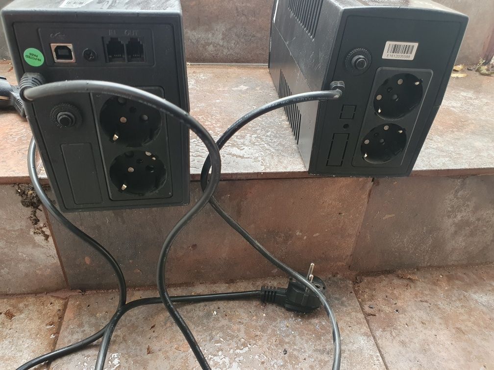 Ups awaryjne zasilacze komputerowe