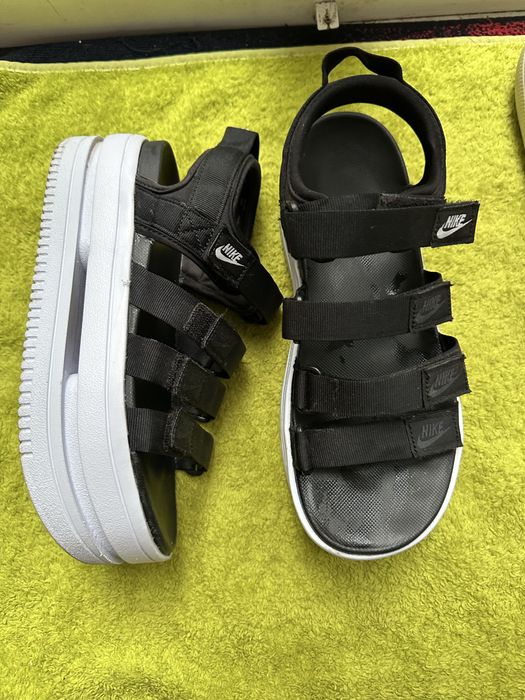 Сандалі Nike 37 р-р