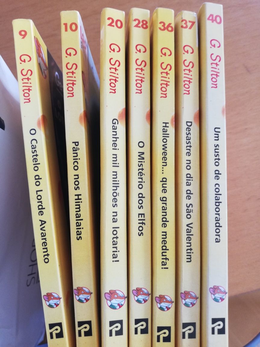 Livros Geronimo Stilton e 1° volume No Reino da Fantasia