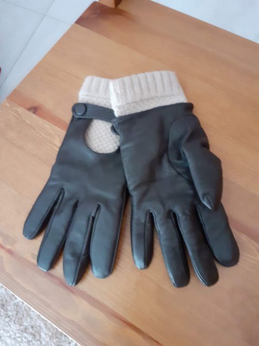 (2) Pares de luvas Castanhas em Pele Genuína ( Senhora) ZARA