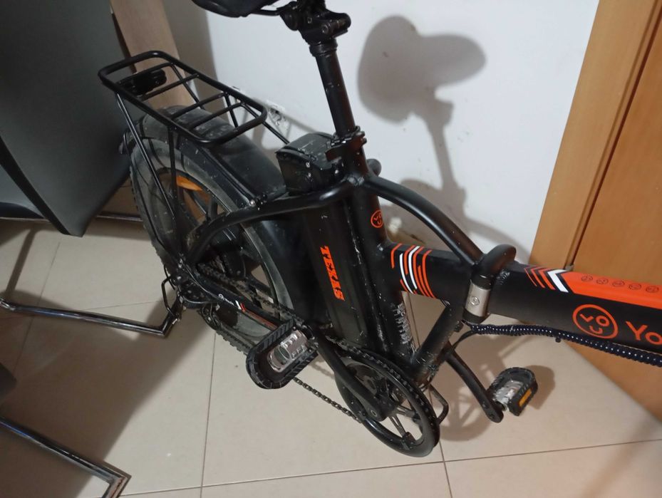 Bicicleta elétrica impecável praticamente nova