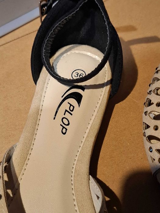 Nowe sandałki rozkiar 36