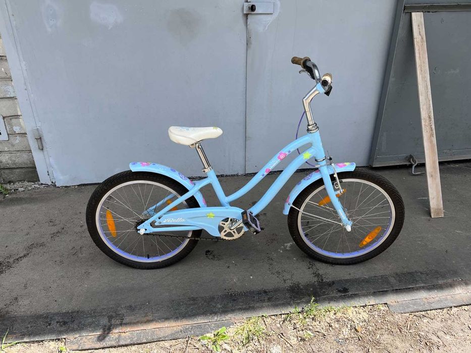 Велосипед Giant для дівчинки, 20"