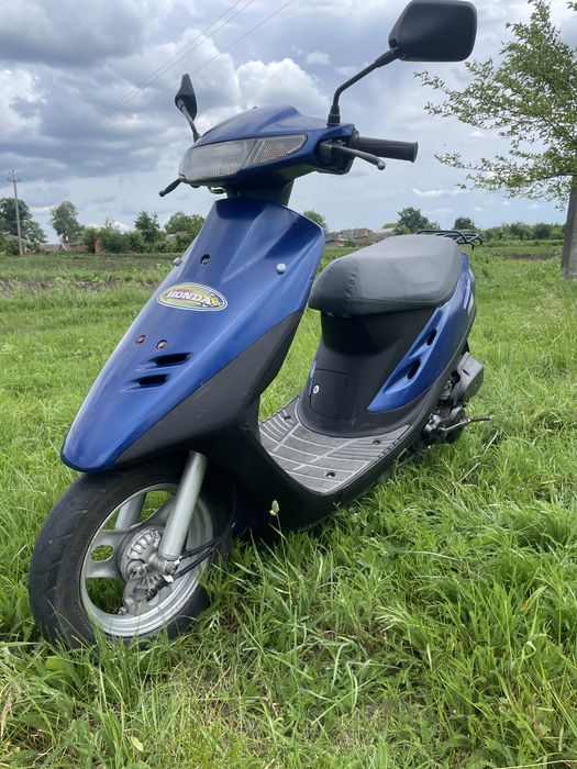 Скутер honda dio